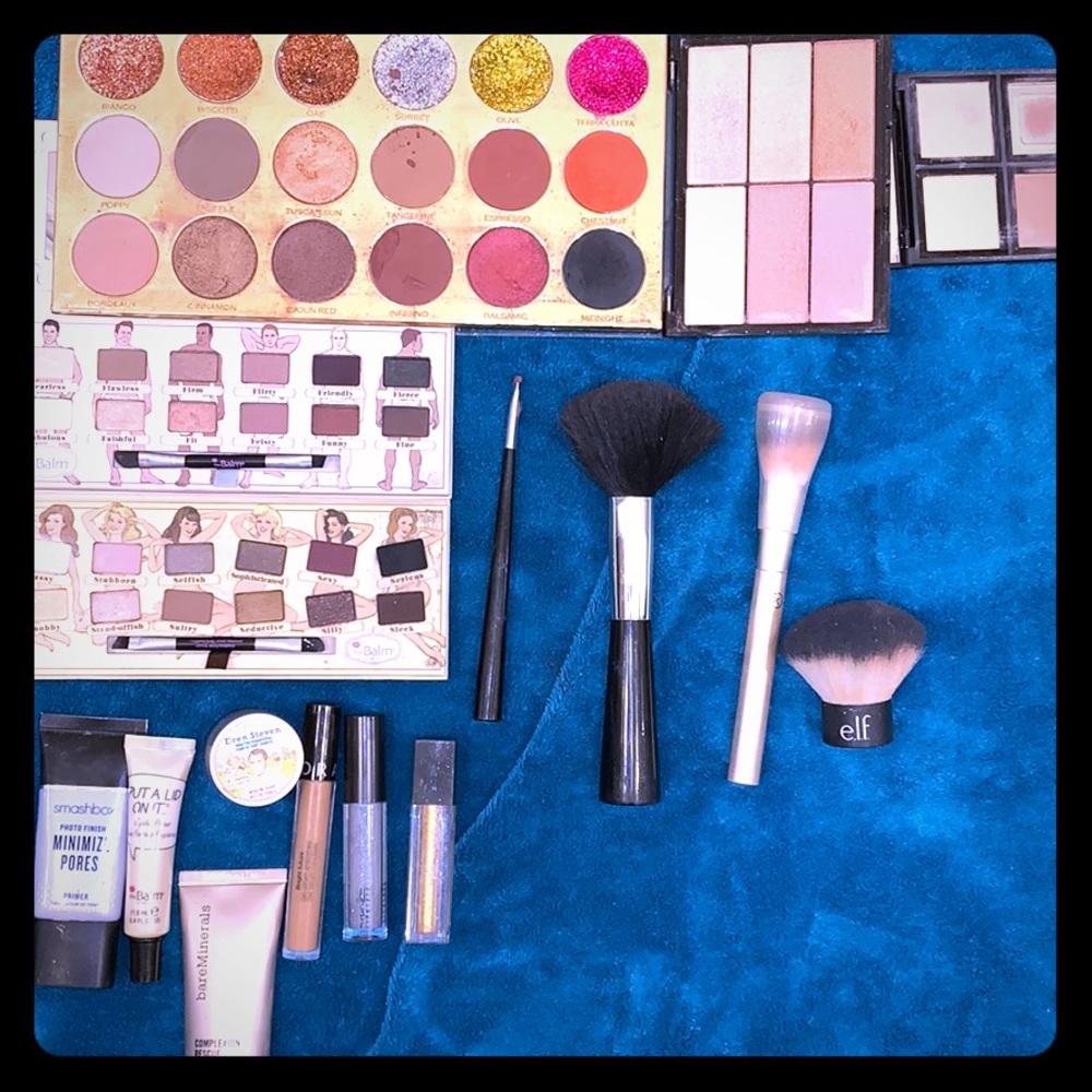 $250 Makeup kit